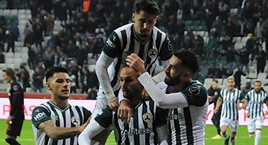 Giresunspor uzatmalarda 3 puanı kaptı! ÖZET | Giresunspor 2-1 Gaziantep FK