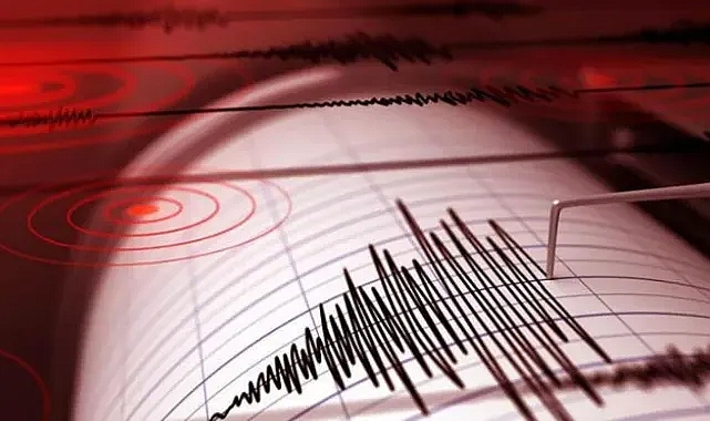 Son dakika deprem: Muğla açıklarında 5.4 büyüklüğünde deprem! Antalya'dan da hissedildi